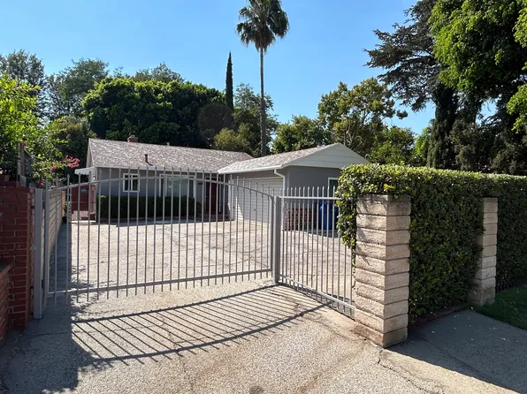 5407 Woodman Ave, Van Nuys, CA 91401