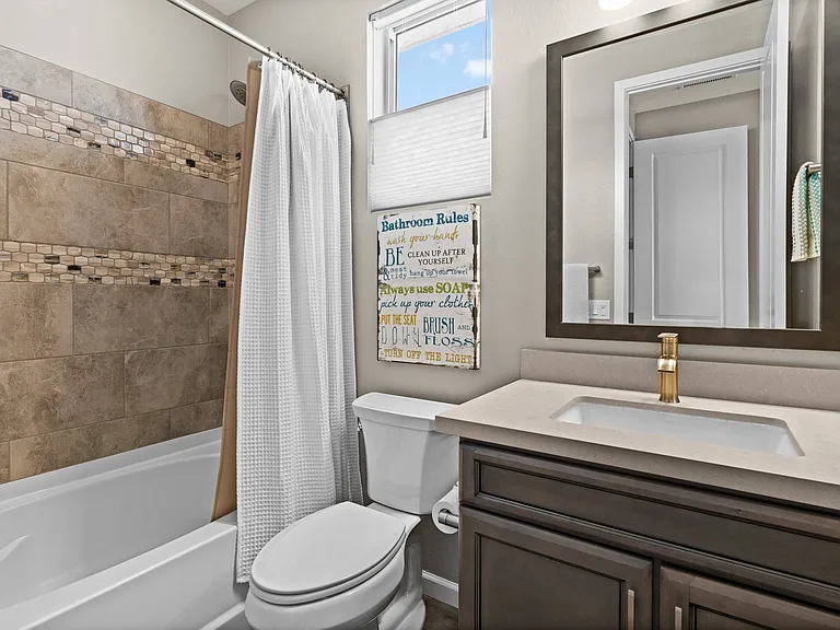 4002 Desert Moon Dr — Photo 19