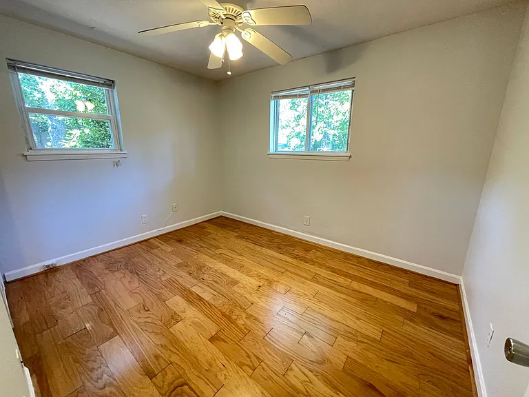 103 Sue Ann Ct #B — Photo 18