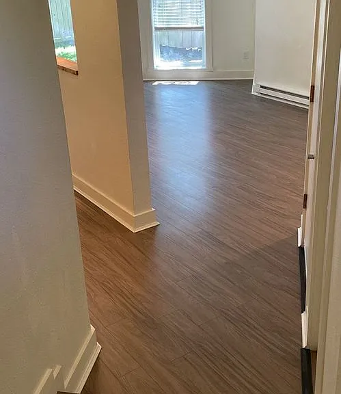1725 W Koch St #10 — Photo 8