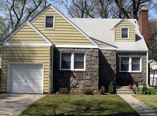 567 Stratford Rd, North Baldwin, NY 11510