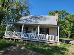 132 W Seminary Ln, New Market, VA 22844