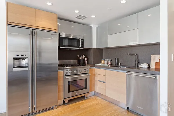 Sold by Halstead Real Estate | media 3