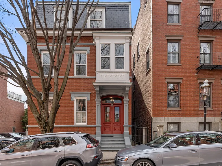 40 Chestnut St #2 — Photo 22