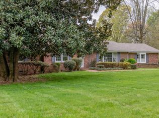 2304 Dogwood Ln, Clarksville, TN 37043