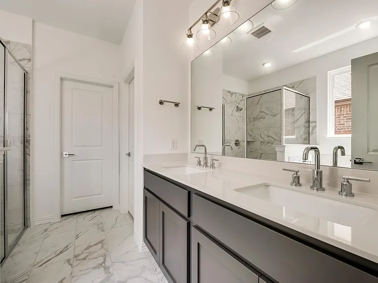1820 Purtis Creek Dr — Photo 18