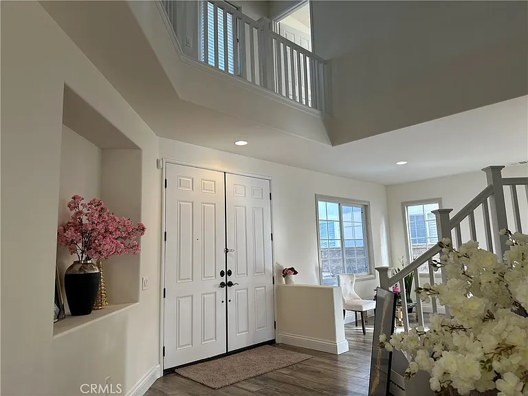 7297 Cobble Creek Dr — Photo 4