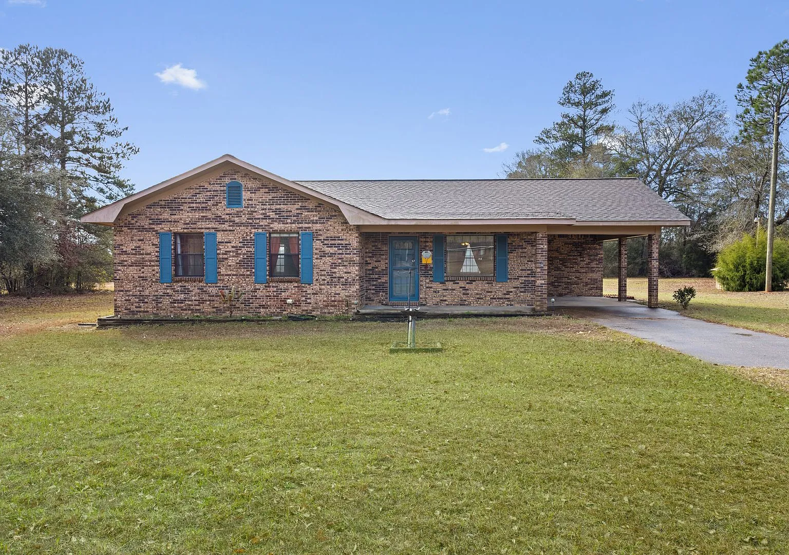 Country Living in Lucedale Space, Privacy, & Optional Extra Land! — Photo 2