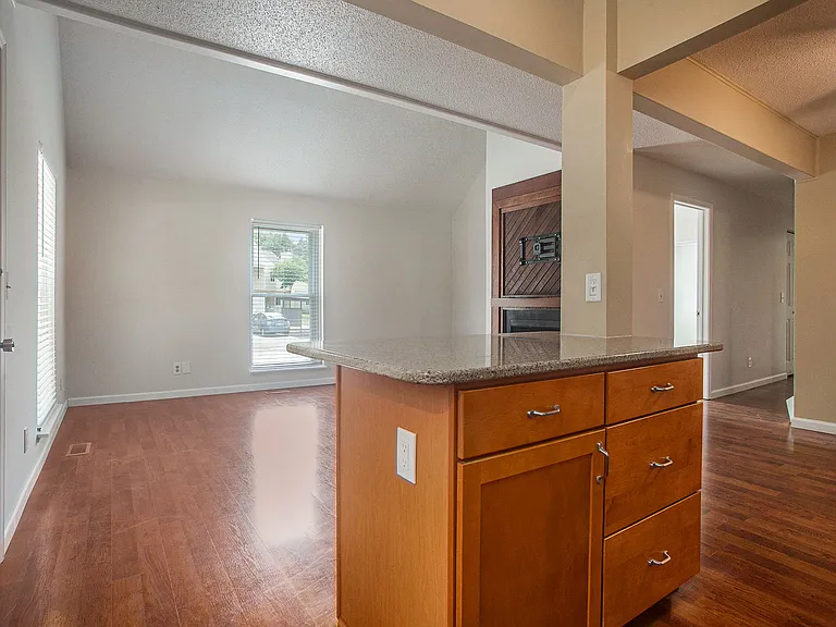 3490 Scots Pine Way — Photo 8