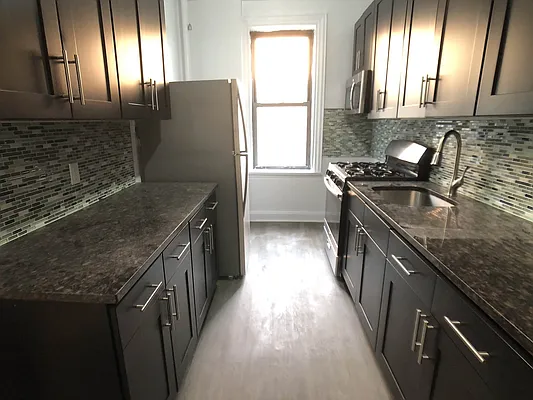 Rented by BRICK & GALO REALTY CORP | media 6