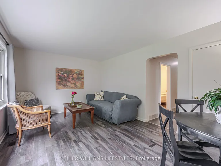 84 Wilson Ave #MAIN — Photo 23