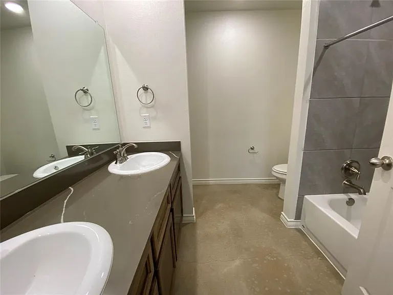2320 Duntov Dr — Photo 25