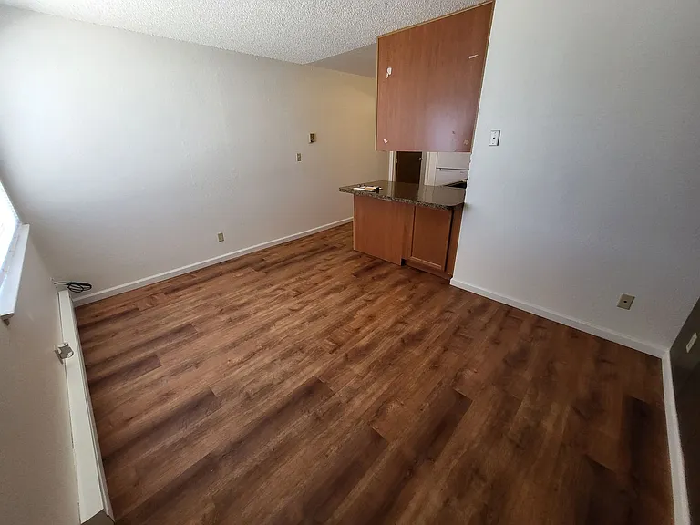 1414 N Roop St #2 — Photo 3