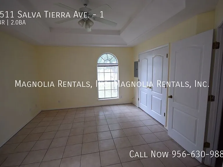 2511 Salvatierra Ave #1 — Photo 9