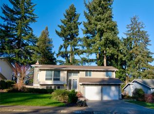 9318 NE 142nd St, Kirkland, WA 98034