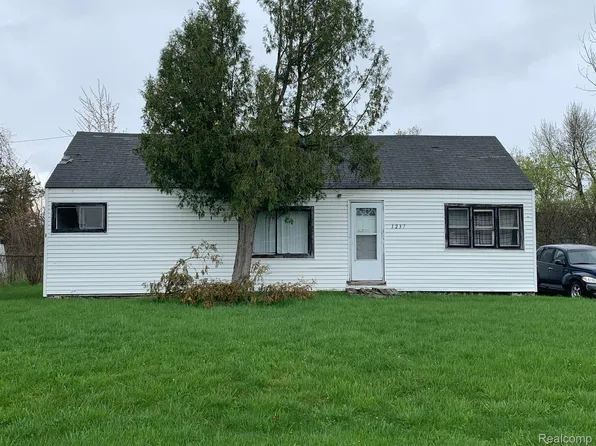 1237 E Harvard Ave, Flint, MI 48505