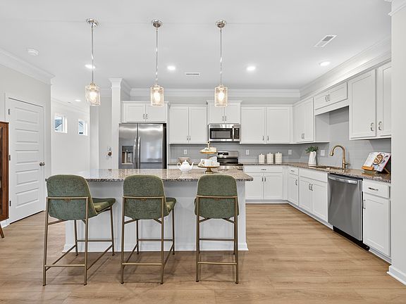 The Ellison II - Kitchen