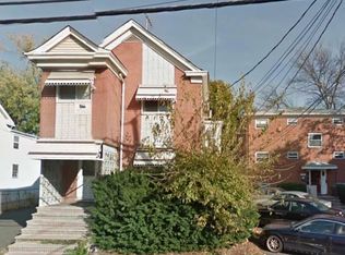 38 Smith St #1F, Irvington, NJ 07111