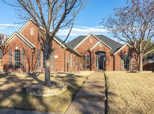 4 Ridgewood Dr, Trophy Club, TX 76262