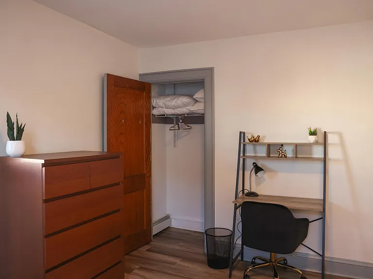7 Laird Pl #2 — Photo 10
