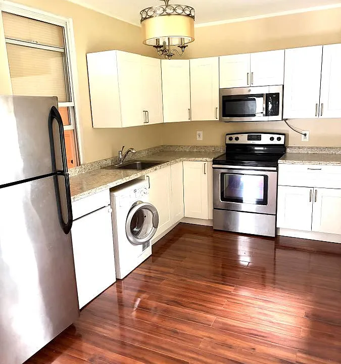 105 Burncoat St #1A