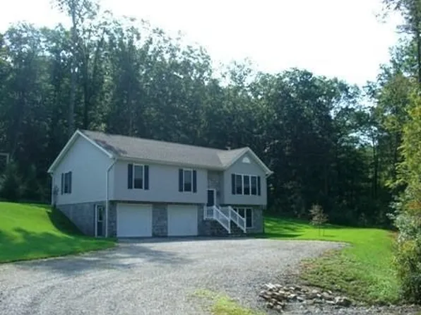 44 Shrawder Ave, Middleburg, PA 17842