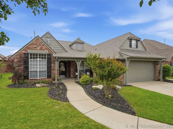10400 N 114th Ave E, Owasso, OK 74055