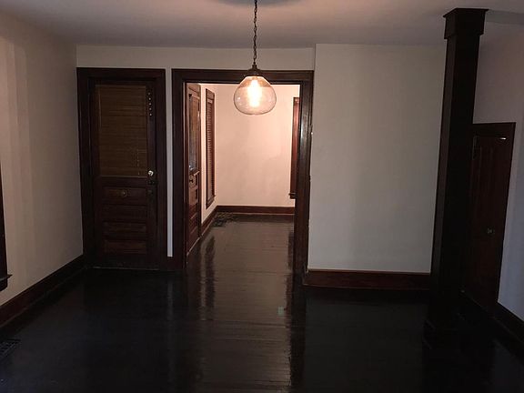 3rd image of 617 W Main St Unit 617