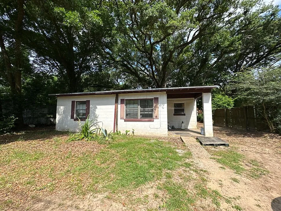 66 Norwood Dr