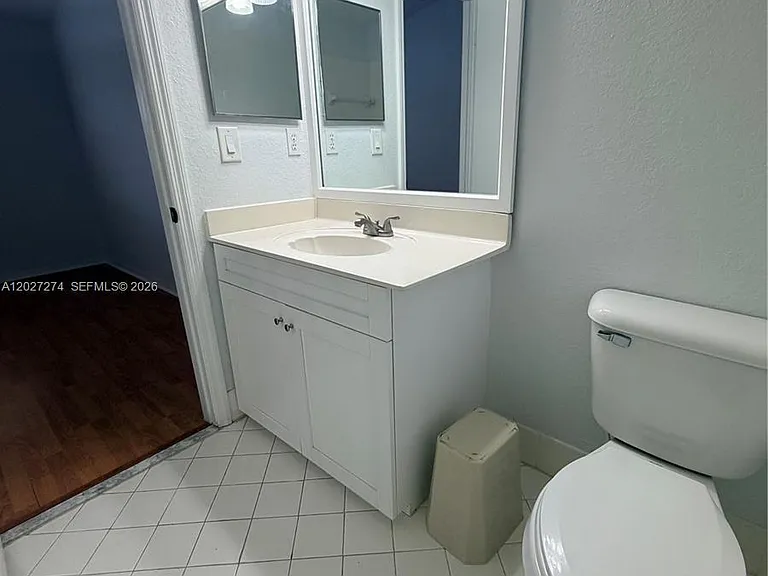 995 NE 34th Ave #201 — Photo 21