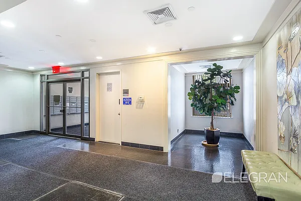 Rented by (Legacy) Elegran | media 9