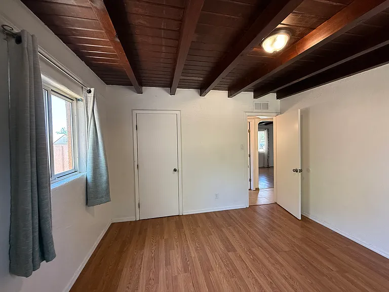 2834 Montclaire Dr NE — Photo 14