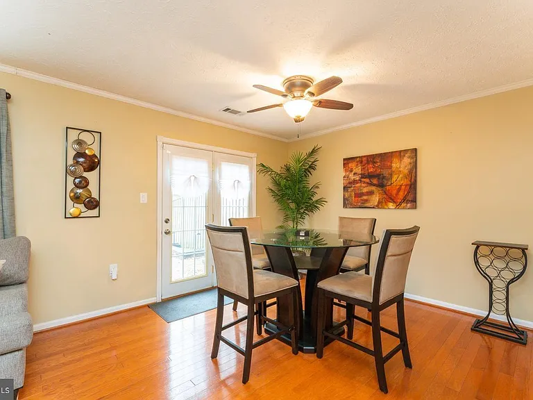 6006 Bobcat Ct — Photo 11