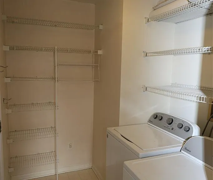 3361 Milcroft Ct — Photo 49