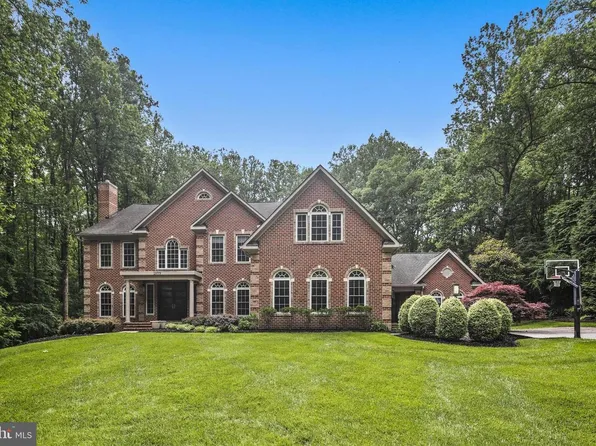 13773 Lakeside Dr, Clarksville, MD 21029