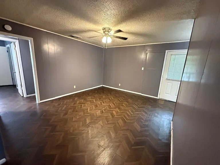4511 Little Hill Cir — Photo 9