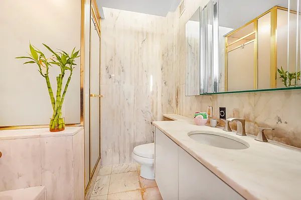 Rented by Highline Residential | media 30