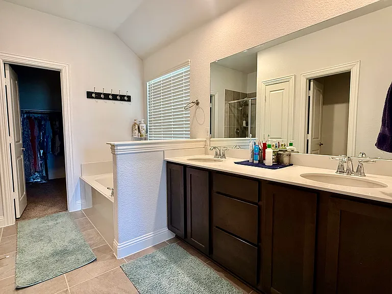 2704 Ainsworth Rd — Photo 19