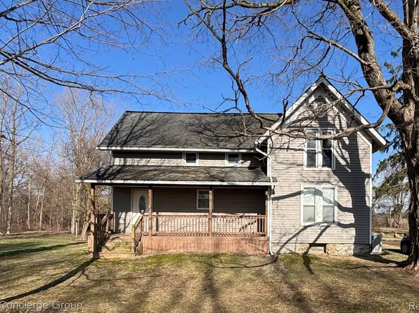 13947 Byron Rd, Byron, MI 48418