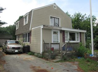 40 Grove Ave, Salem, NH 03079