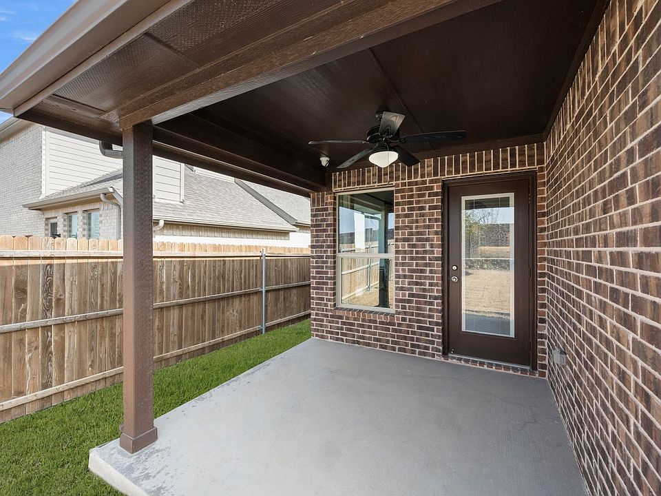 10620 Moss Cove Dr, Crowley, TX 76036 | Zillow