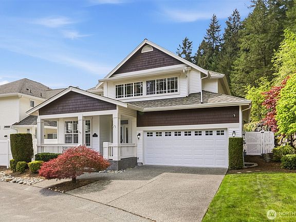 3rd image of 5814 61st Avenue W