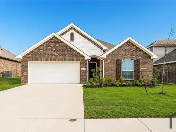 6140 Fall Creek Ln, Fort Worth, TX 76123