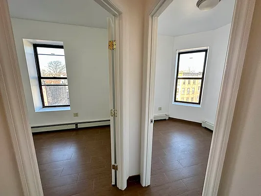 Rented by Marquis Real Estate Services | media 11