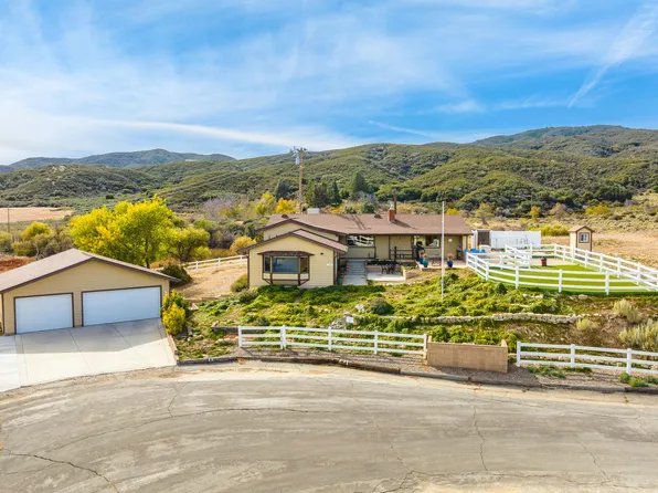 14818 Ripton Rd, Elizabeth Lake, CA 93532