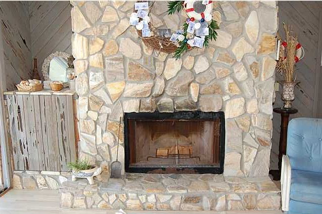 1st image of 1210 Ariola Dr