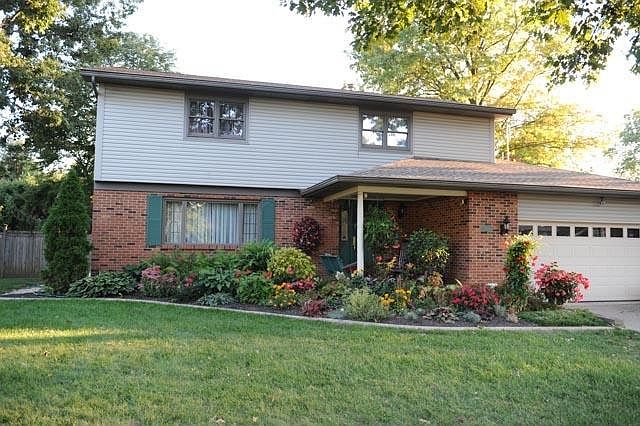 1st image of 9587 Shalemar Dr