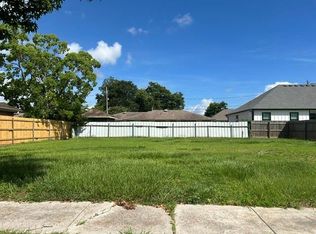 2400 Legend St, Meraux, LA 70075