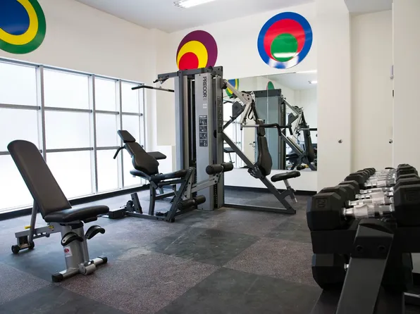 90 North 5th Street image 1 of 4