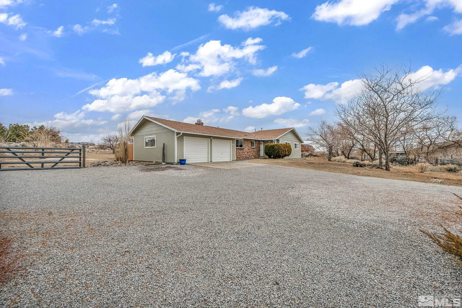 10895 Silver Knolls Blvd photo 1
